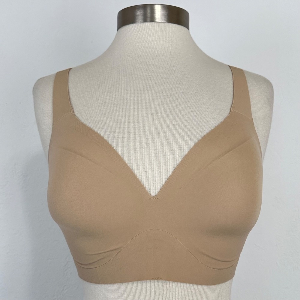 Evelyn Bobbie Womens The Starlette Plunge Bra Size Medium Tan EB Core Ultra Thin